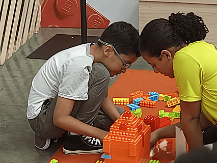 futuro LEO  en actividades del club
